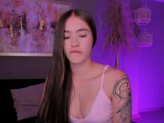 maiacollins Live Webcam on CamSoda