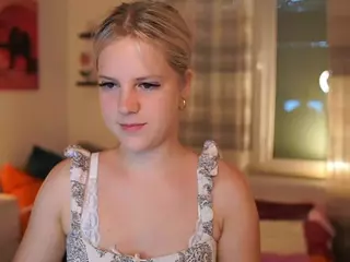 merrilyn's Live Sex Cam Show