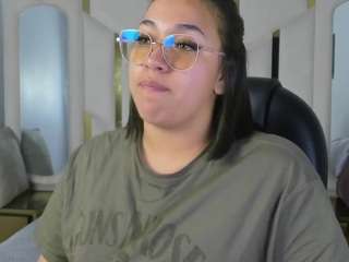 rodriguuezisabelll18 webcam model