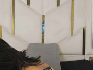 rodriguuezisabelll18's CamSoda show and profile