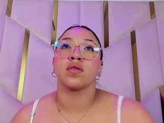 rodriguuezisabelll18 live cam profile