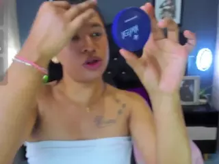 SamanthaEvans18's Live Sex Cam Show