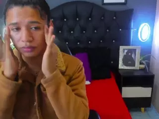 SamanthaEvans18's Live Sex Cam Show