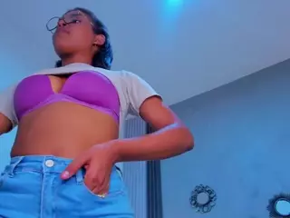 Alexa's Live Sex Cam Show