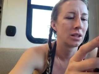 bmorganne420 Live Webcam on CamSoda