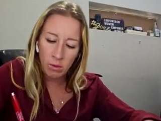 bmorganne420 Lovens live webcam