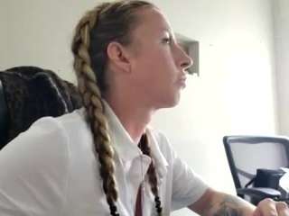 bmorganne420's CamSoda show and profile