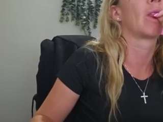 bmorganne420 live webcam show