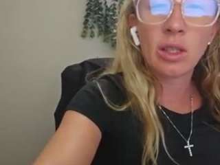 bmorganne420 live webcam show