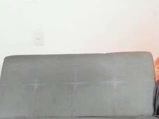 domdoll live cam profile