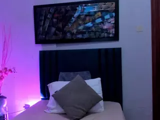 KickyMinaj's Live Sex Cam Show