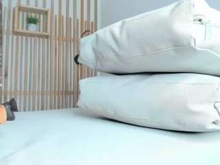 serena-foxx's CamSoda show and profile