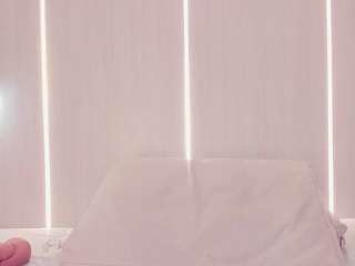 Serena-Foxx live cam preview