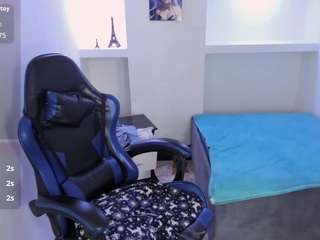 chloe1313 - Cam en Direct