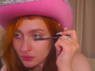 AinsleyBreed's Live Sex Cam Show