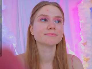 alisiaspinnet webcam camsoda model stream image