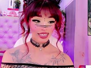 doll-swett Live Webcam on CamSoda