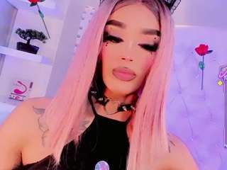 doll-swett Live Webcam on CamSoda