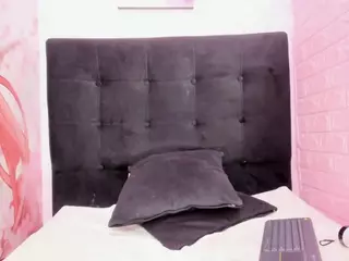 Keilyhot's Live Sex Cam Show