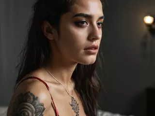 Maze's Live Sex Cam Show