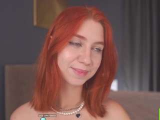 venelopa Live Webcam on CamSoda