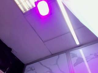 allison69ts live webcam show