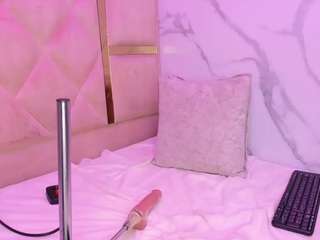 Cami live cam preview