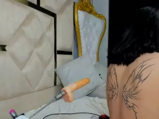 Allison69ts's Live Sex Cam Show