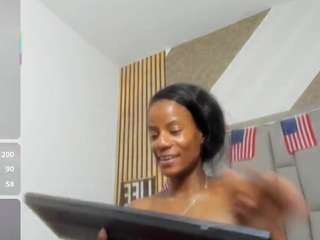 daffnelewis webcam