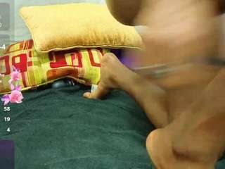 Daffne live cam preview