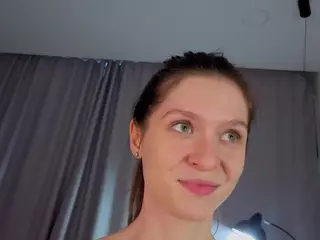 ElgaGuyse's Live Sex Cam Show