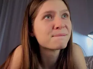 ElgaGuyse's Live Sex Cam Show