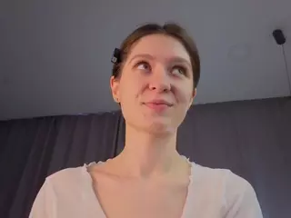 ElgaGuyse's Live Sex Cam Show
