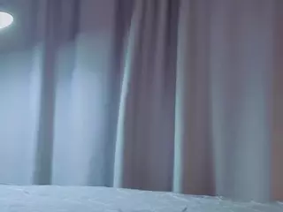 ElgaGuyse's Live Sex Cam Show