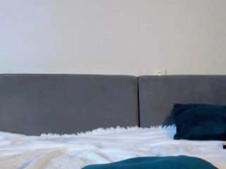 eva-ri Live Webcam on CamSoda
