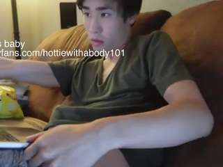 hottiewithabody101 webcam model