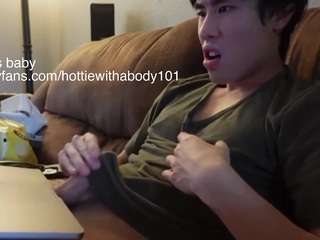 hottiewithabody101 webcam model