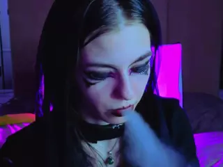 LoraGlasco's Live Sex Cam Show