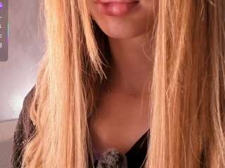 mayguy Live Webcam on CamSoda
