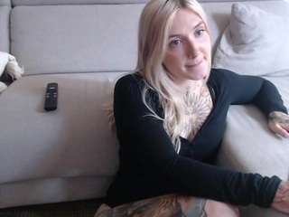 Tattoobbgirl