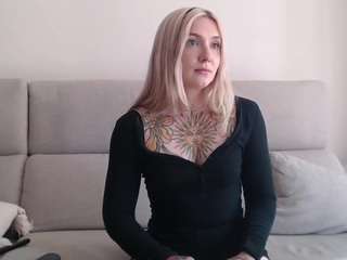 Tattoobbgirl