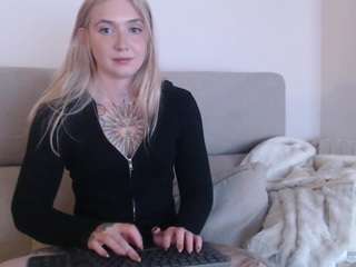 Tattoobbgirl