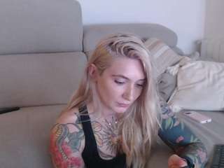 tattoobbgirl webcam
