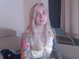 tattoobbgirl webcam