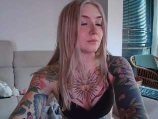 Tattoobbgirl