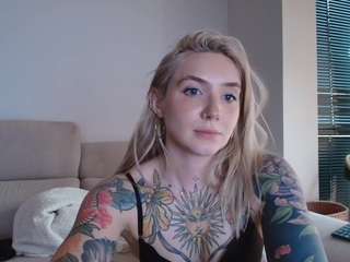 Tattoobbgirl