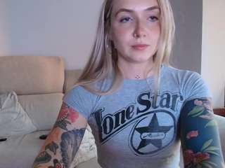 tattoobbgirl webcam