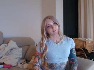 Tattoobbgirl