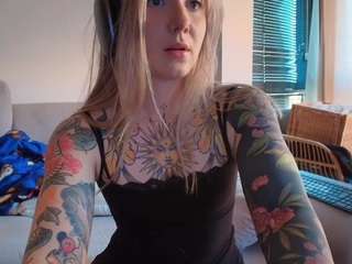 Tattoobbgirl