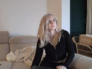 Live webcam model tattoobbgirl on Soda Cams